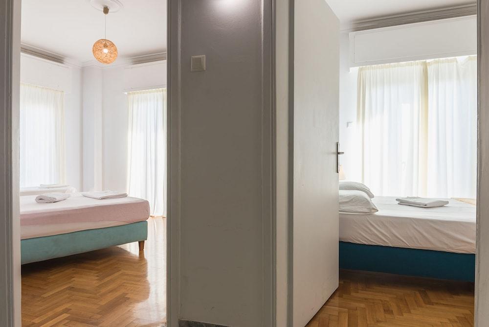 Super Paradise Apartments Athena Bagian luar foto