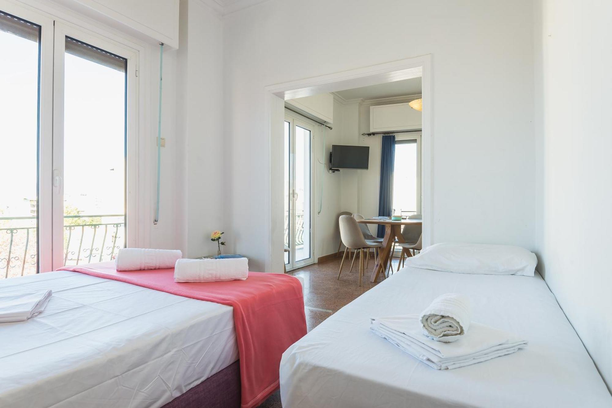 Super Paradise Apartments Athena Bagian luar foto