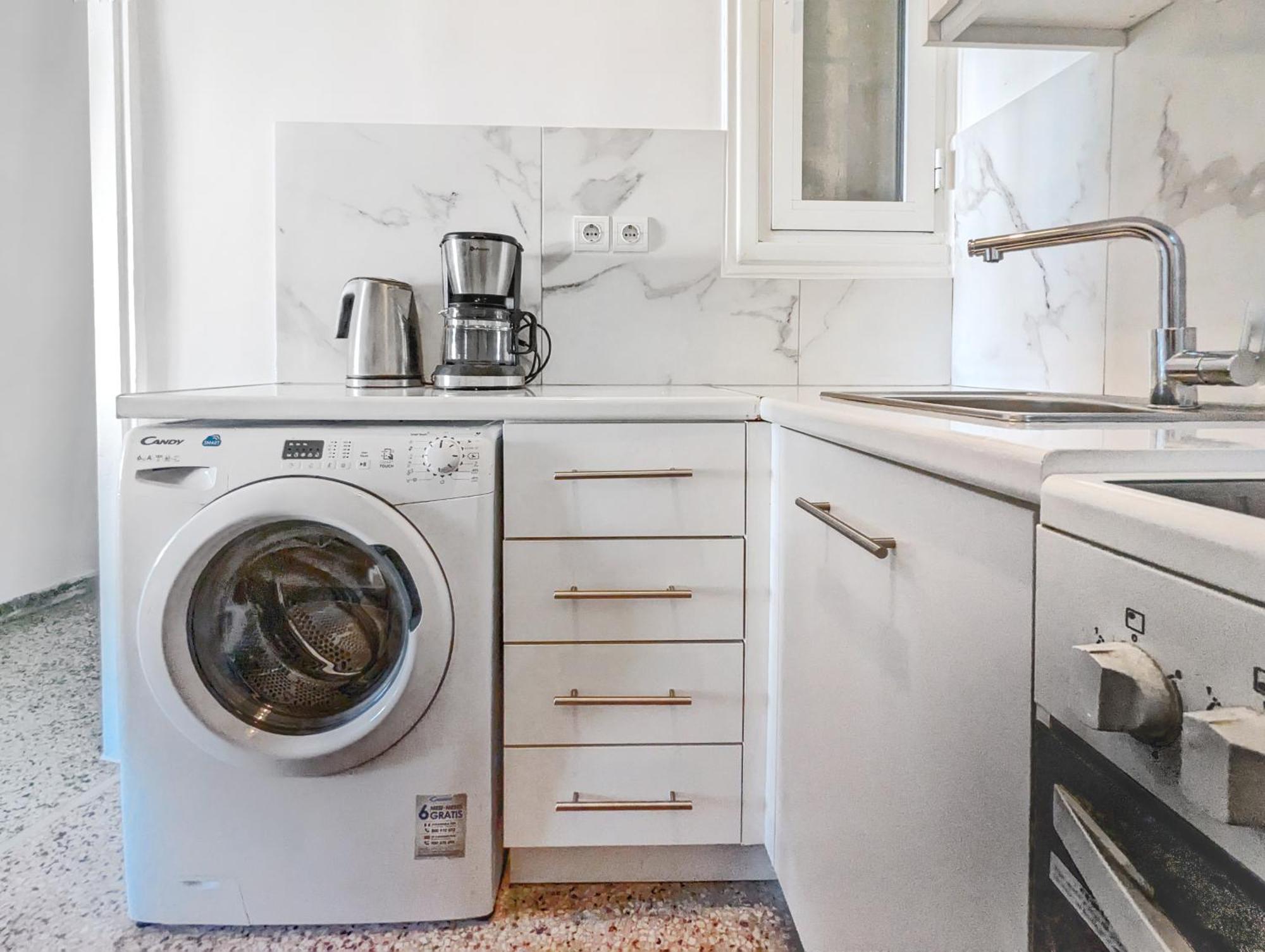 Super Paradise Apartments Athena Bagian luar foto